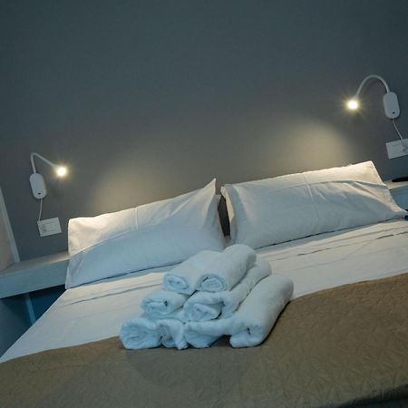 Al 54 Accommodation San Benedetto del Tronto Exterior photo