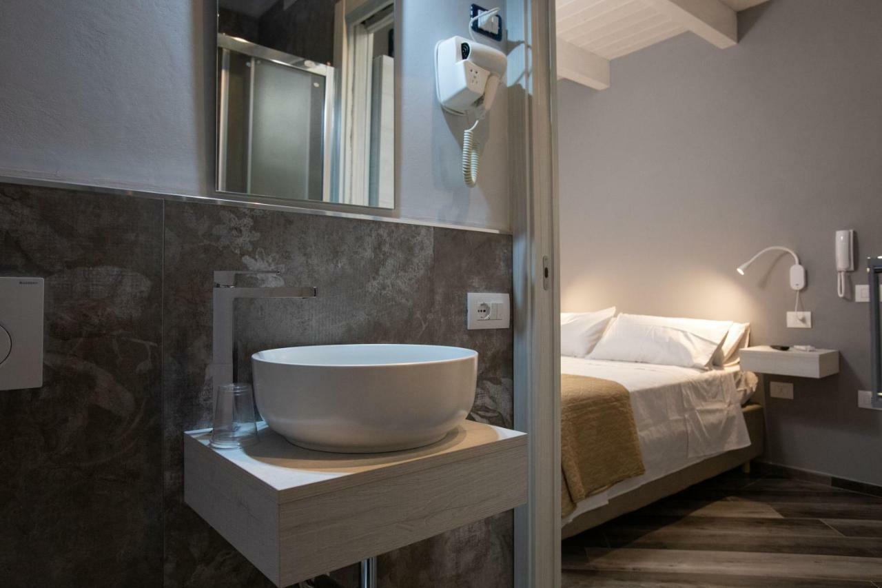 Al 54 Accommodation San Benedetto del Tronto Exterior photo