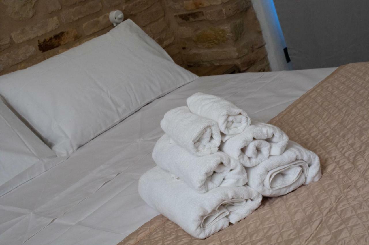 Al 54 Accommodation San Benedetto del Tronto Exterior photo