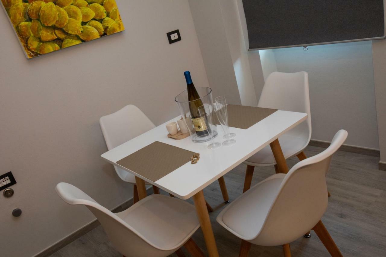 Al 54 Accommodation San Benedetto del Tronto Exterior photo